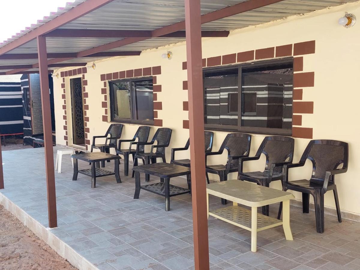Wadi Rum Oryx Hostel & Tours Exterior foto