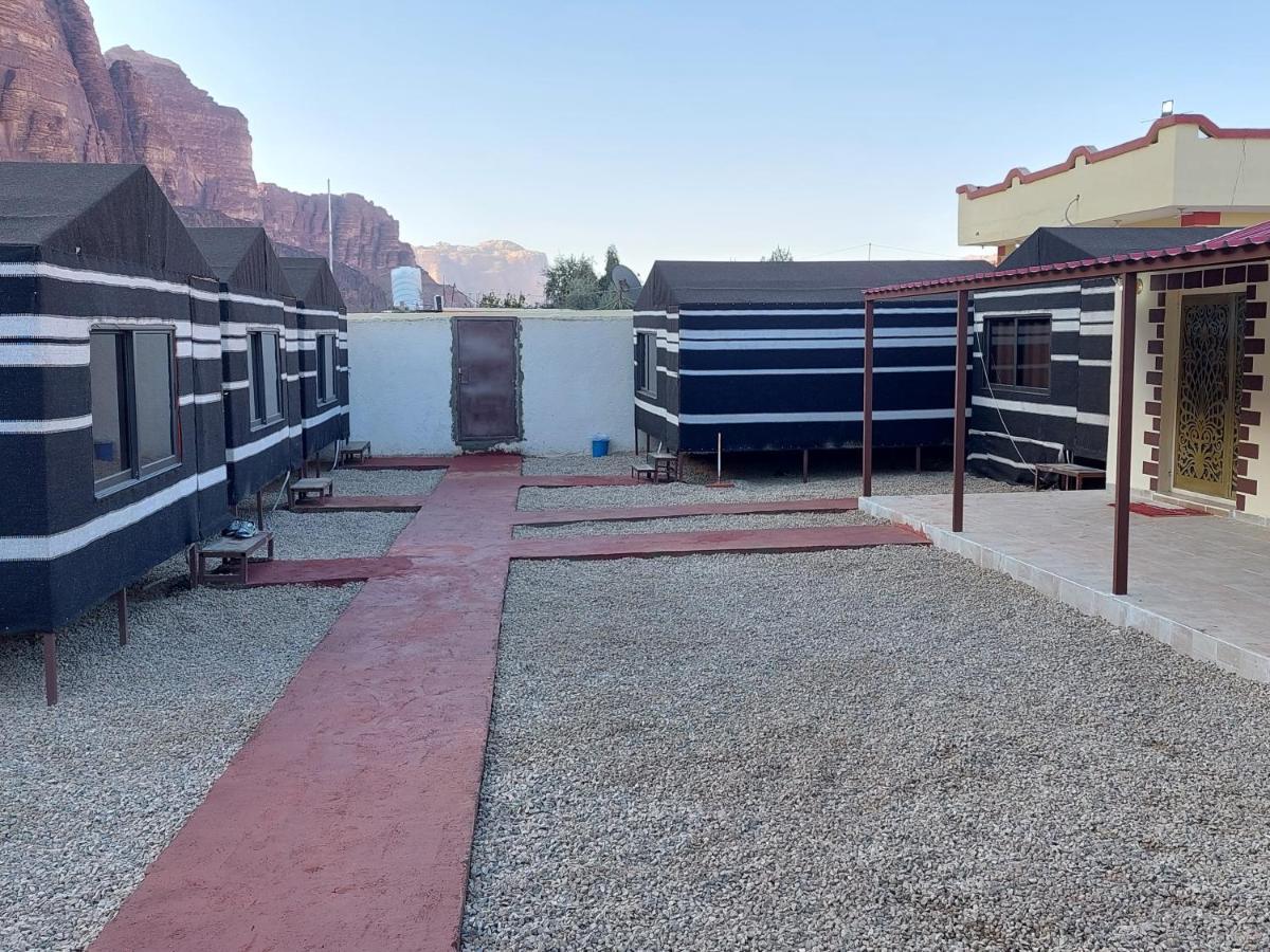 Wadi Rum Oryx Hostel & Tours Exterior foto