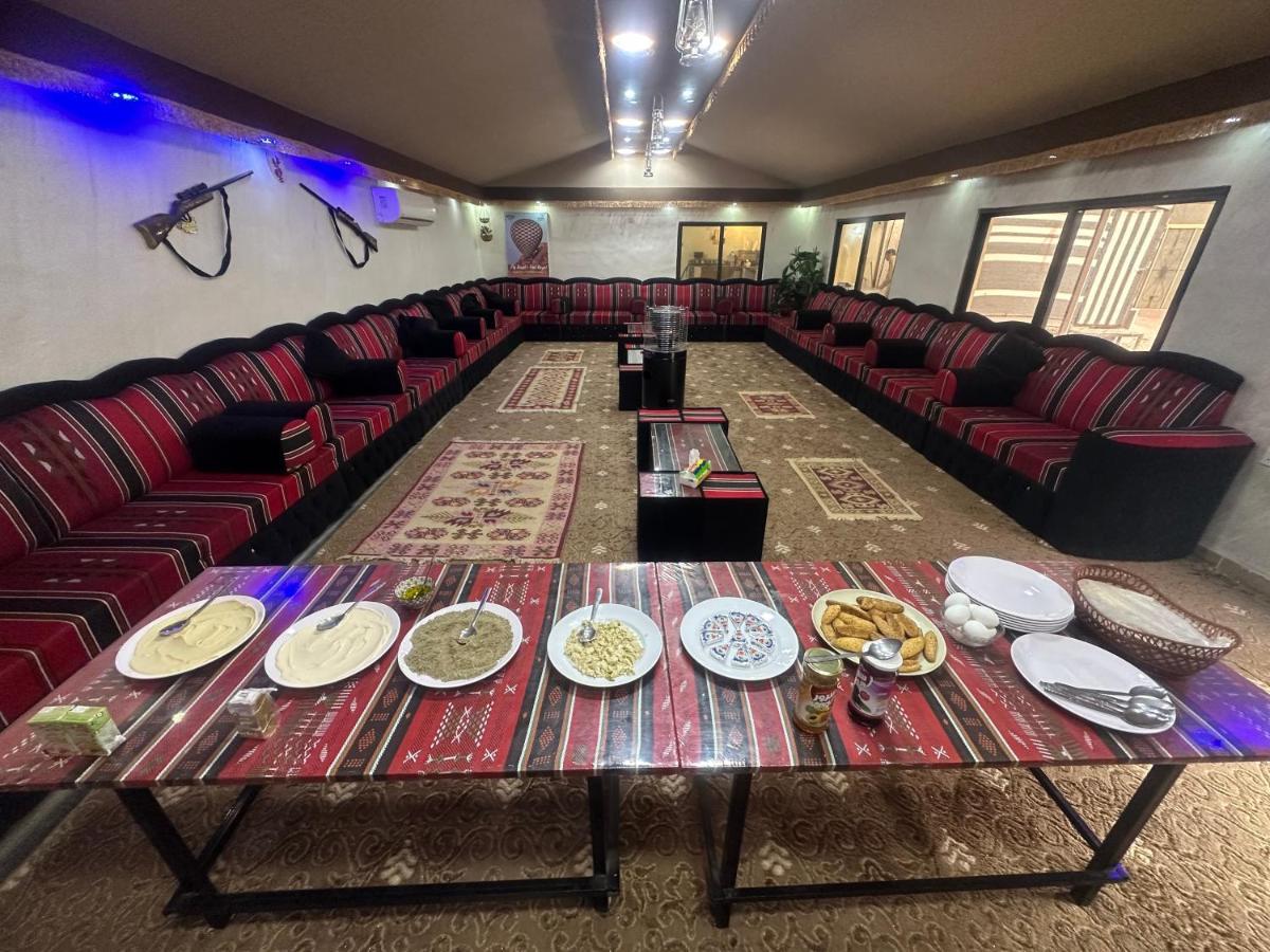 Wadi Rum Oryx Hostel & Tours Exterior foto