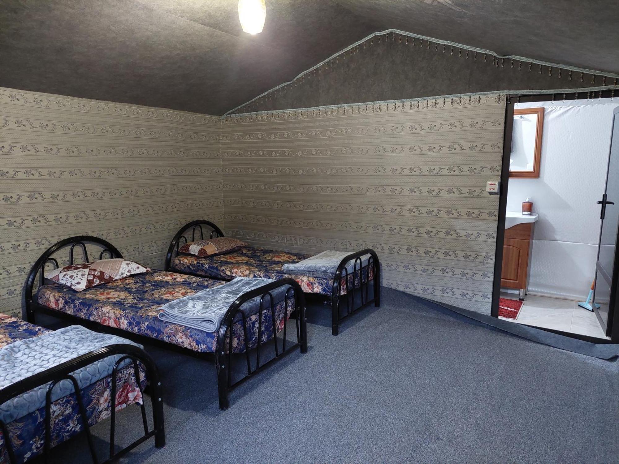 Wadi Rum Oryx Hostel & Tours Habitación foto